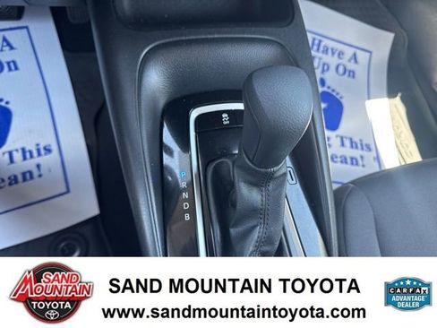 Used 2024 Toyota Corolla LE FWD image 18