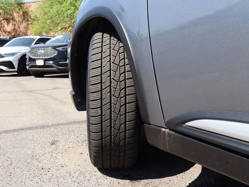 Used 2020 Mitsubishi Outlander SE image 6