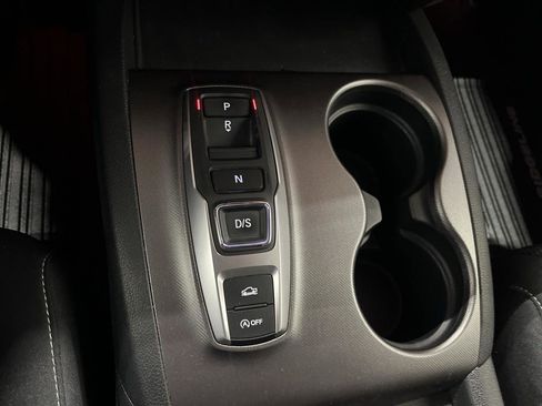 Used 2023 Honda Ridgeline Sport image 12