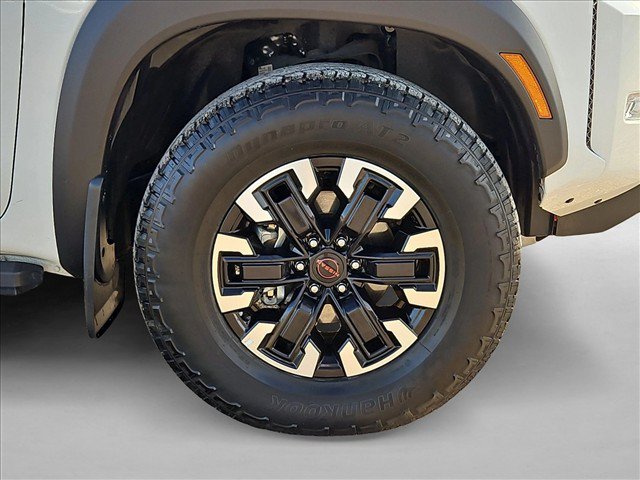 Used 2023 Nissan Frontier PRO-4X w/ Pro Convenience Package AWD/4WD image 22