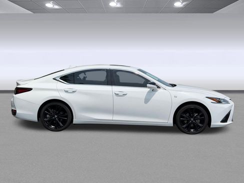 Used 2023 Lexus ES 300h F Sport FWD image 8