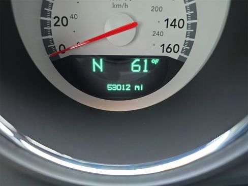 Used 2010 Dodge Challenger R/T image 24