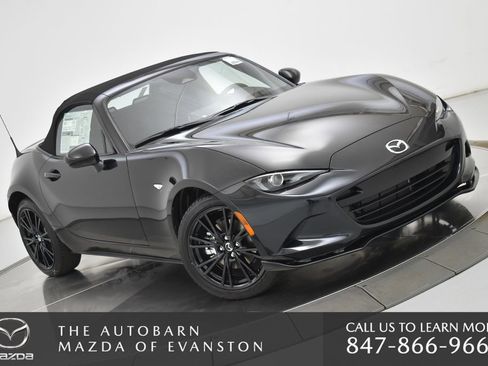 New 2026 MAZDA MX-5 Miata Club w/ Weather Package RWD image 2