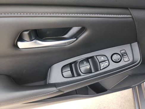 Certified 2023 Nissan Sentra SV w/ All-Weather Package FWD image 28