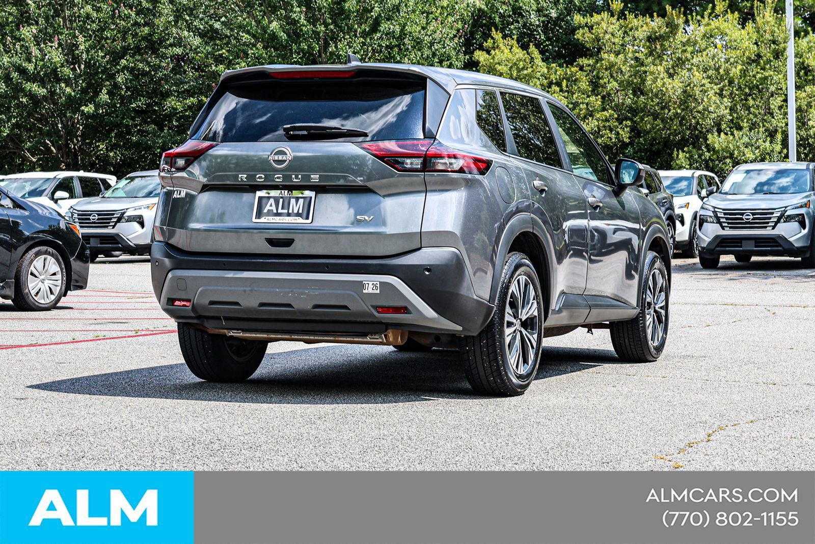 Used 2023 Nissan Rogue SV FWD image 6