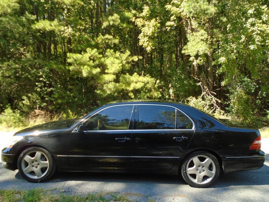 Used 2005 Lexus LS 430 RWD image 8
