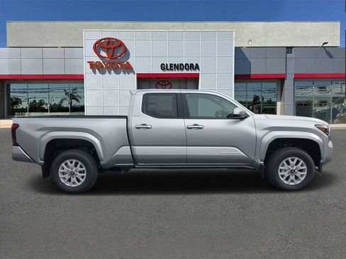 New 2026 Toyota Tacoma SR5 AWD/4WD image 2