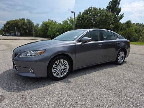 Used 2013 Lexus ES 350 w/ Luxury Pkg FWD image 7