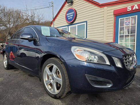 Used 2012 Volvo S60 T5 w/ Multimedia Pkg image 7