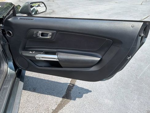 Used 2015 Ford Mustang Convertible w/ Equipment Group 051A RWD image 18