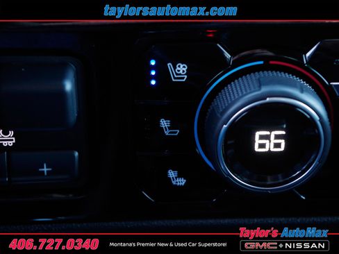 Used 2023 Chevrolet Silverado 1500 High Country w/ Technology Package image 28