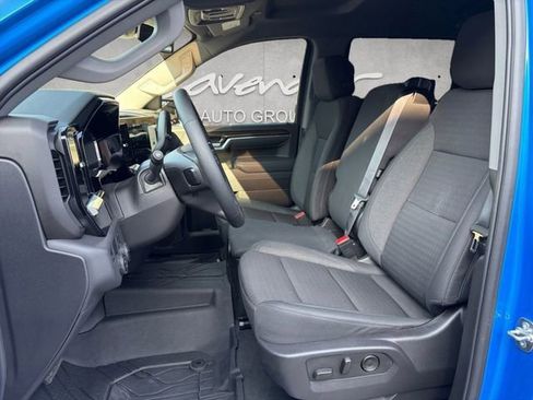 Certified 2025 Chevrolet Silverado 1500 RST image 16