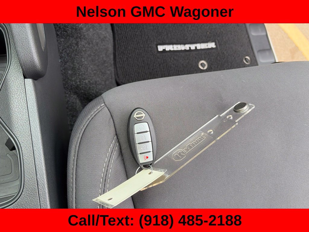 Used 2023 Nissan Frontier SV w/ SV Convenience Package RWD image 51