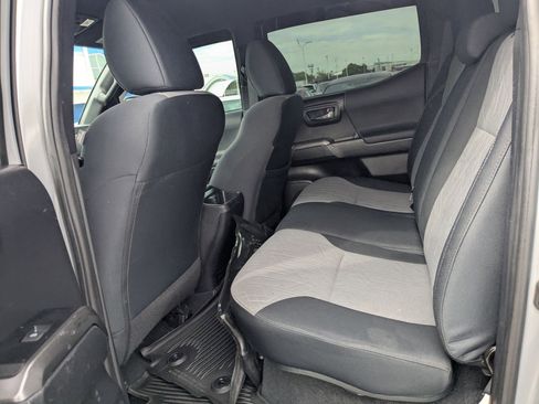 Used 2021 Toyota Tacoma TRD Sport w/ Technology Package RWD image 29