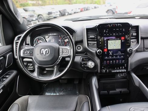 Used 2021 RAM 1500 Laramie AWD/4WD image 15
