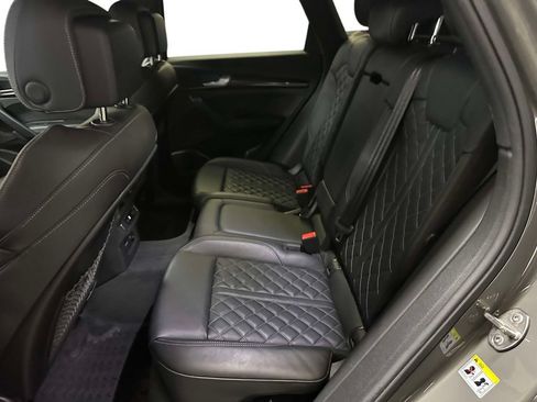 Used 2023 Audi SQ5 Premium Plus w/ Premium Plus Package AWD/4WD image 17
