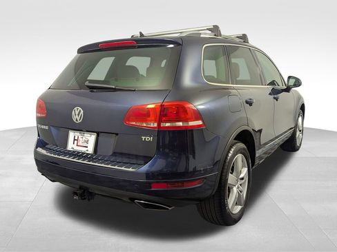 Used 2012 Volkswagen Touareg Sport AWD/4WD image 21