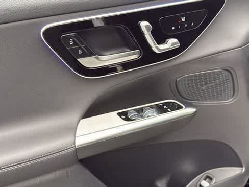 Certified 2026 Mercedes-Benz GLC 300 4MATIC image 13