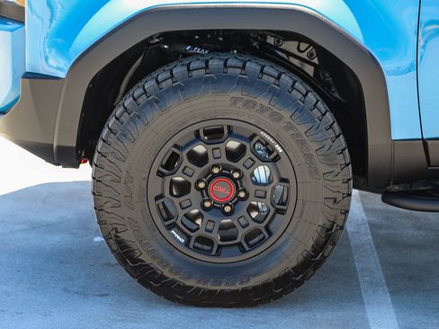 Used 2025 Toyota Land Cruiser w/ Premium Package AWD/4WD image 10