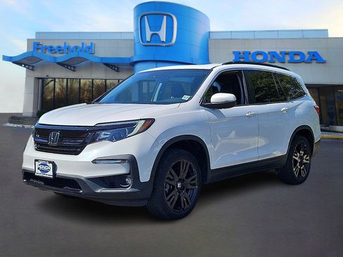 Certified 2022 Honda Pilot Special Edition image 3