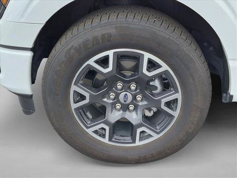 Used 2025 Ford F150 STX w/ Equipment Group 200A RWD image 10