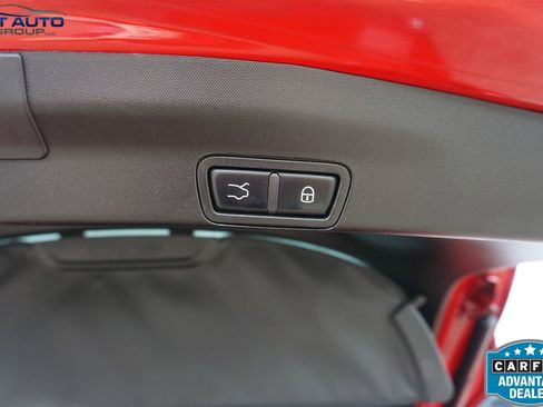 Used 2018 Alfa Romeo Stelvio AWD w/ Cold Weather Package image 17