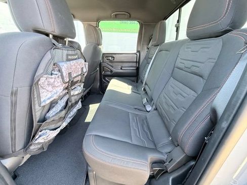 Certified 2025 Nissan Frontier PRO-4X w/ Pro Convenience Package AWD/4WD image 17