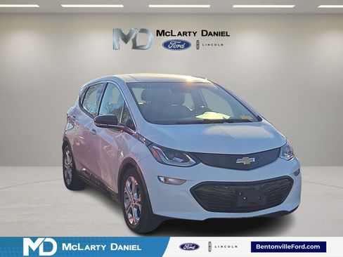 Used 2020 Chevrolet Bolt LT image 1