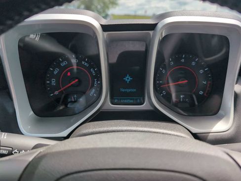 Used 2015 Chevrolet Camaro LT RWD image 13