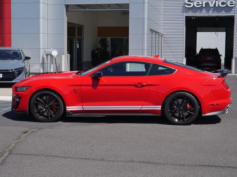 Certified 2021 Ford Mustang Shelby GT500 w/ Technology Package RWD image 24