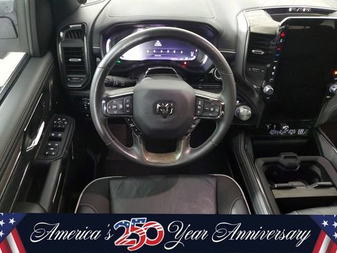 Used 2025 RAM 1500 Limited AWD/4WD image 17