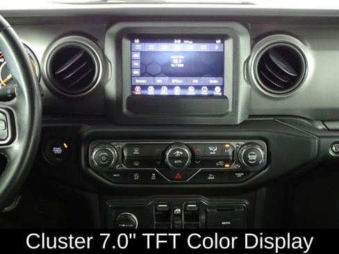 Used 2021 Jeep Wrangler Unlimited Sport image 29