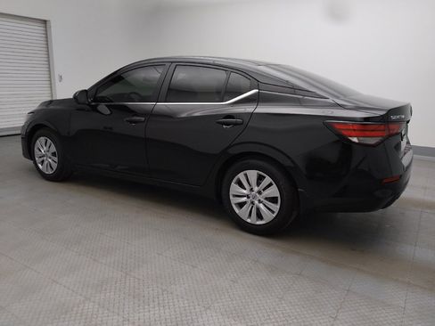 Used 2025 Nissan Sentra S image 3