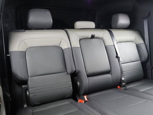 Used 2025 GMC Hummer EV 3X AWD/4WD image 16