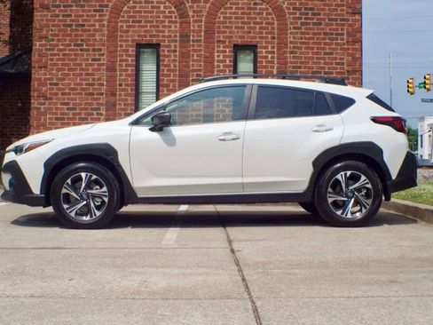 Used 2025 Subaru Crosstrek 2.0i Premium AWD/4WD image 8
