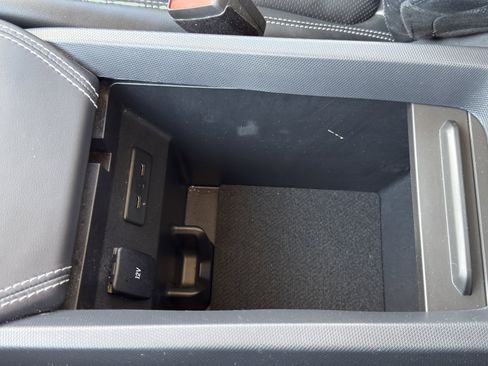 Used 2025 Ford Mustang Mach-E Premium image 76