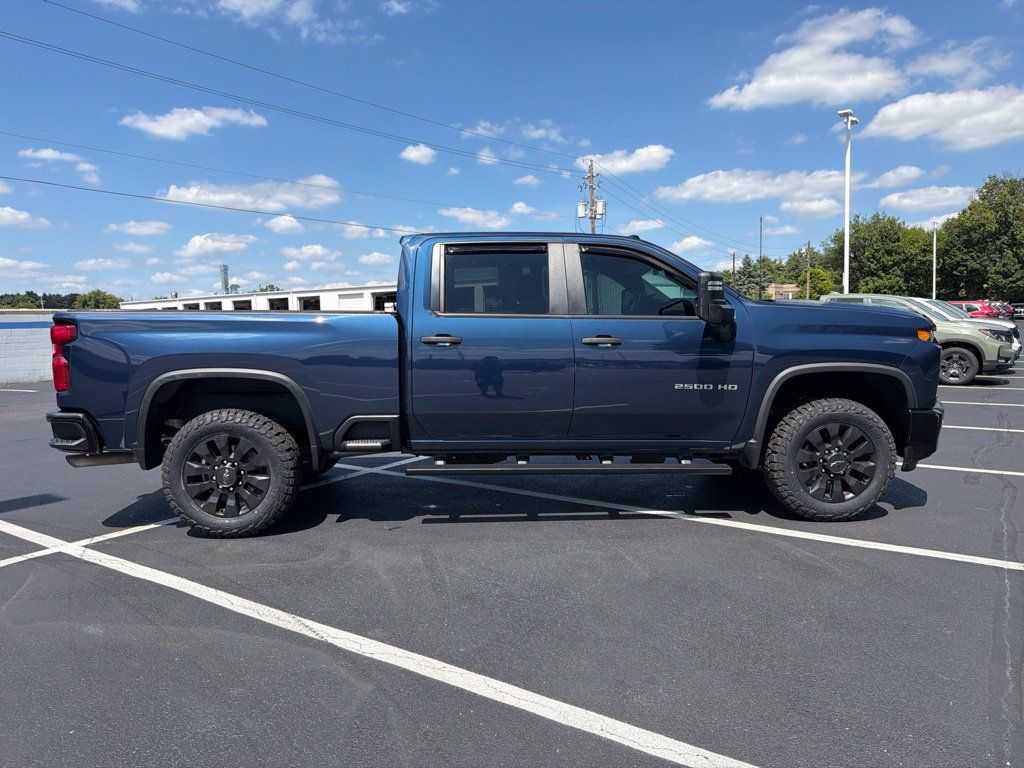 Used 2023 Chevrolet Silverado 2500 Custom w/ Custom Value Package AWD/4WD image 6