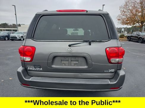 Used 2005 Toyota Sequoia SR5 image 6