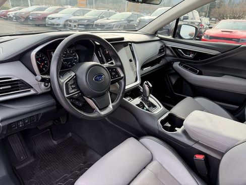 Used 2022 Subaru Outback Limited image 18