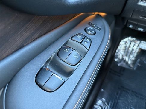 Used 2024 Nissan Murano Platinum w/ Cargo Package image 22