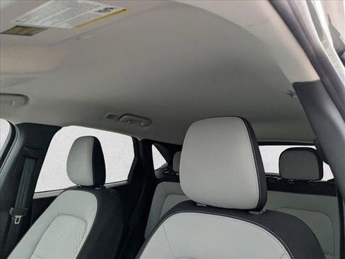 Certified 2023 Ford Escape Active image 17