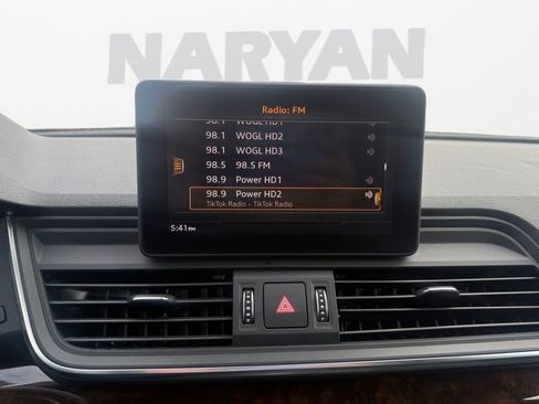 Used 2018 Audi Q5 2.0T Premium image 19