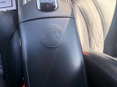 Used 2015 Mercedes-Benz S 63 AMG 4MATIC Sedan image 20