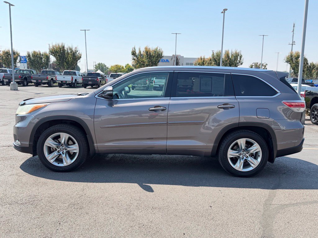 Used 2016 Toyota Highlander Limited Platinum AWD/4WD image 6