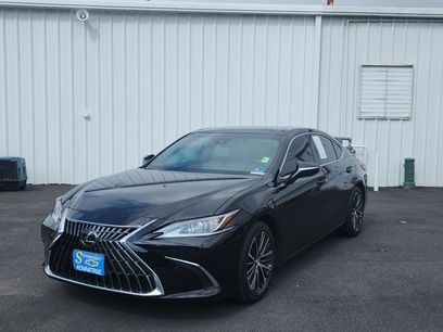 Used 2022 Lexus ES 350 w/ Premium Package