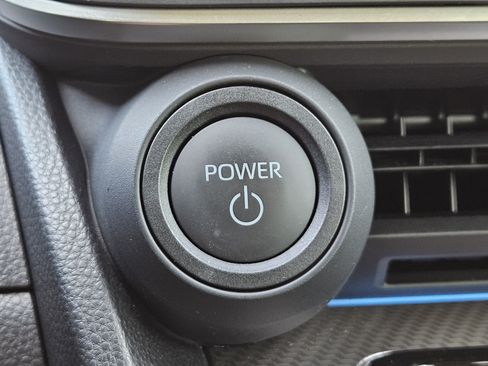 Used 2026 Toyota Prius XLE FWD image 19