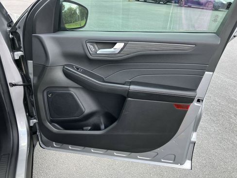 Used 2024 Ford Escape SE w/ PHEV Premium Package FWD image 37