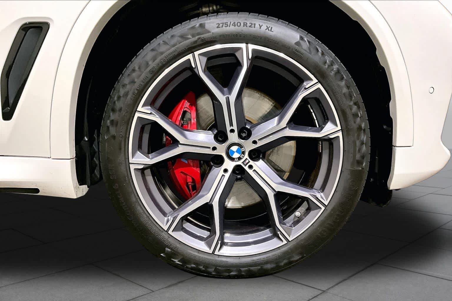 Used 2022 BMW X5 xDrive40i AWD/4WD image 10