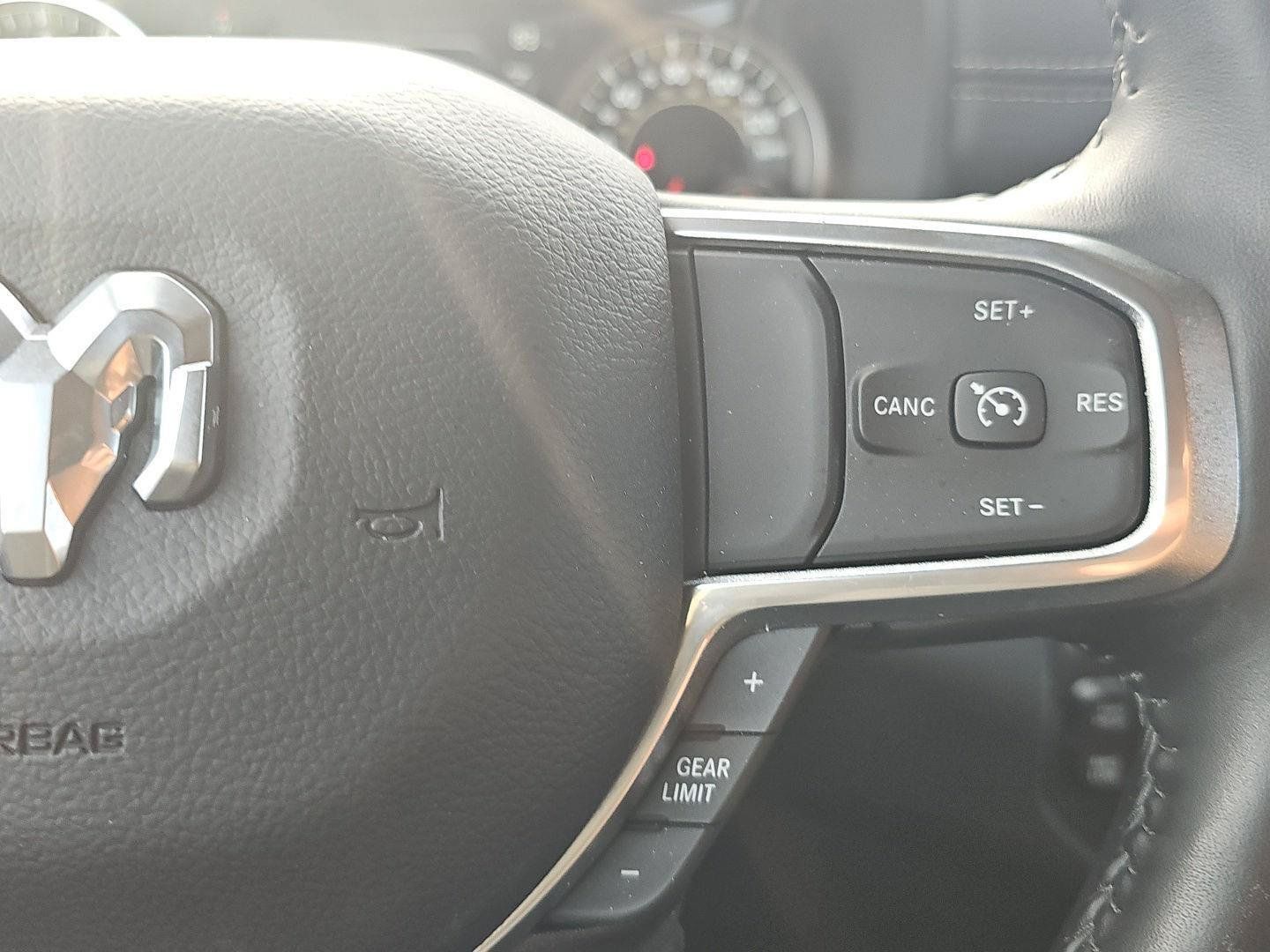 Used 2024 RAM 2500 Laramie w/ Off Road Package AWD/4WD image 18
