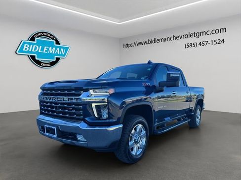 Used 2023 Chevrolet Silverado 2500 LTZ image 3